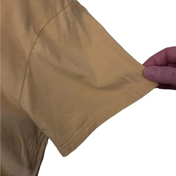 Walt Disney World Theme Park Exclusive T-shirt - Retro Yellow - Size L - Picture 4 of 9